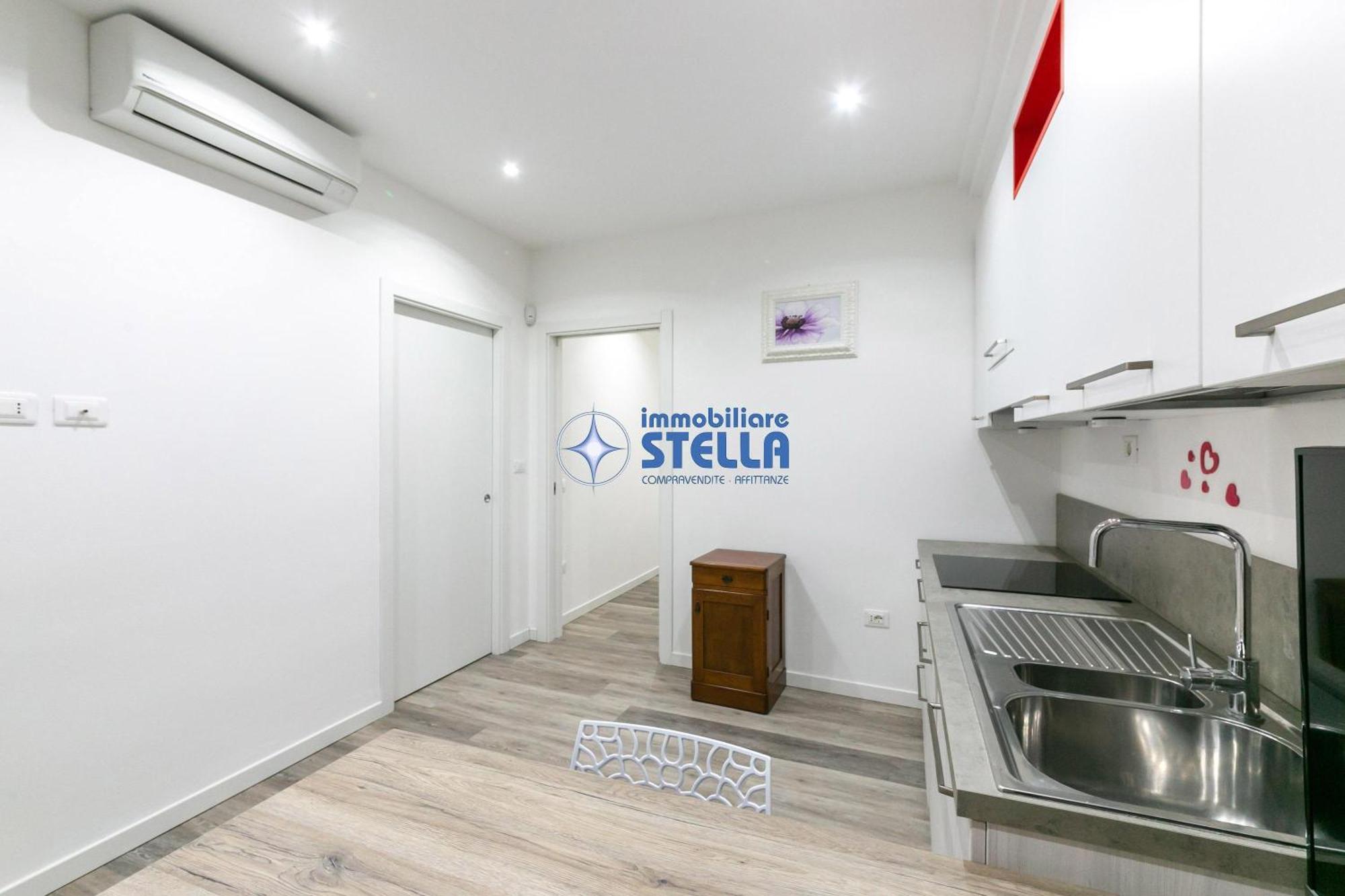 Condominio Levantina Лідо-ді-Єзоло Екстер'єр фото